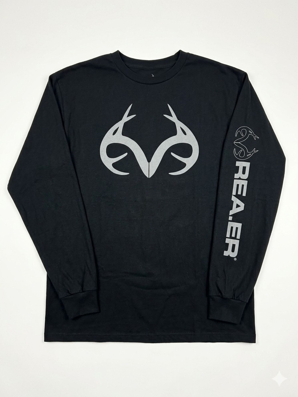 Realtree Men’s Black Long Sleeve Shirt with Gray Logo